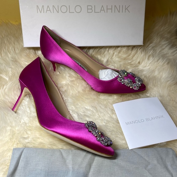 New authentic Manolo Blahnik hangisi pumps - Picture 3 of 13